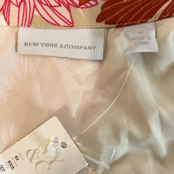 New York & Company Floral 3/4 Sleeves Dress Size Medium - Picture 10 of 13